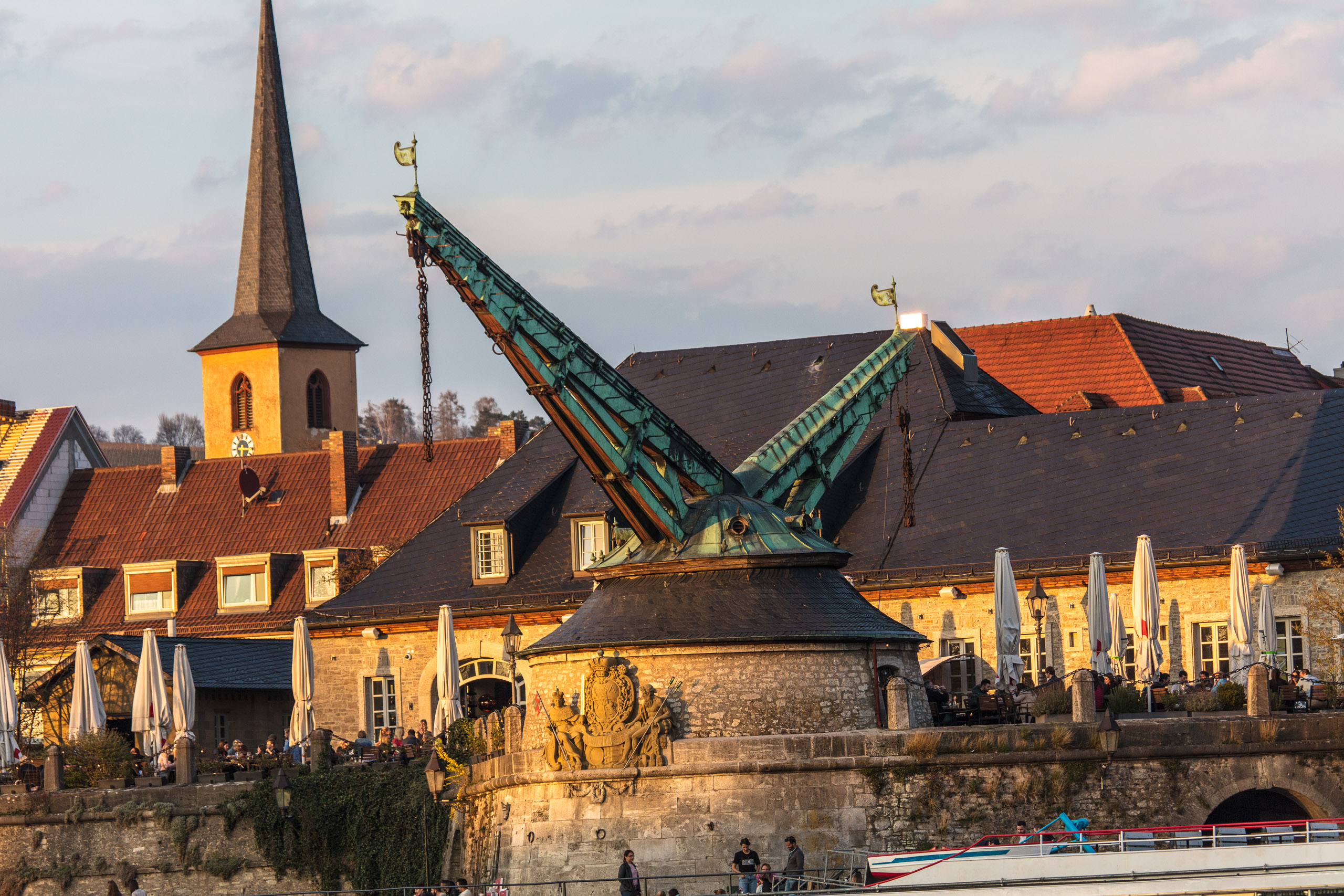 20190330181835 DP010296